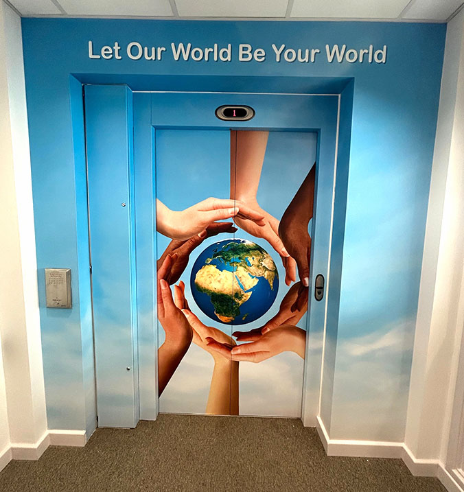 School wall art lift doors